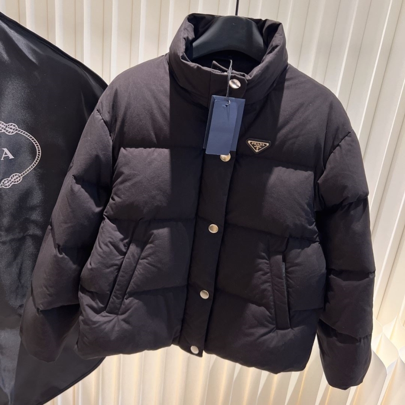 Pra*a down coat